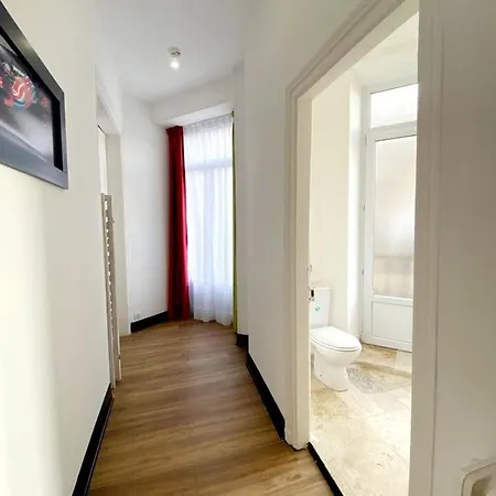 Enzo Centre Jourdan By Kyriad Direct 2*